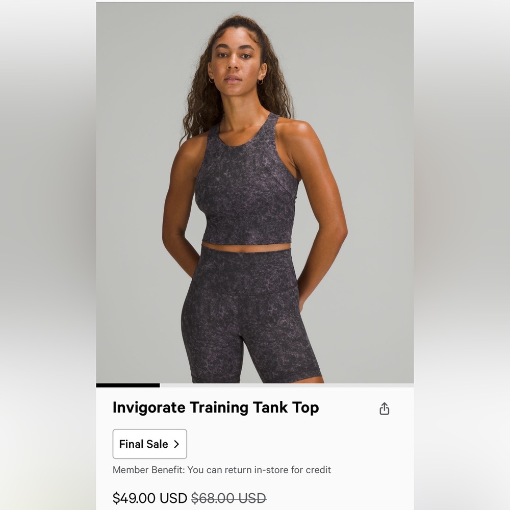 Size 4 lululemon top. Built in bra with removeable padding. Worn less than 3x